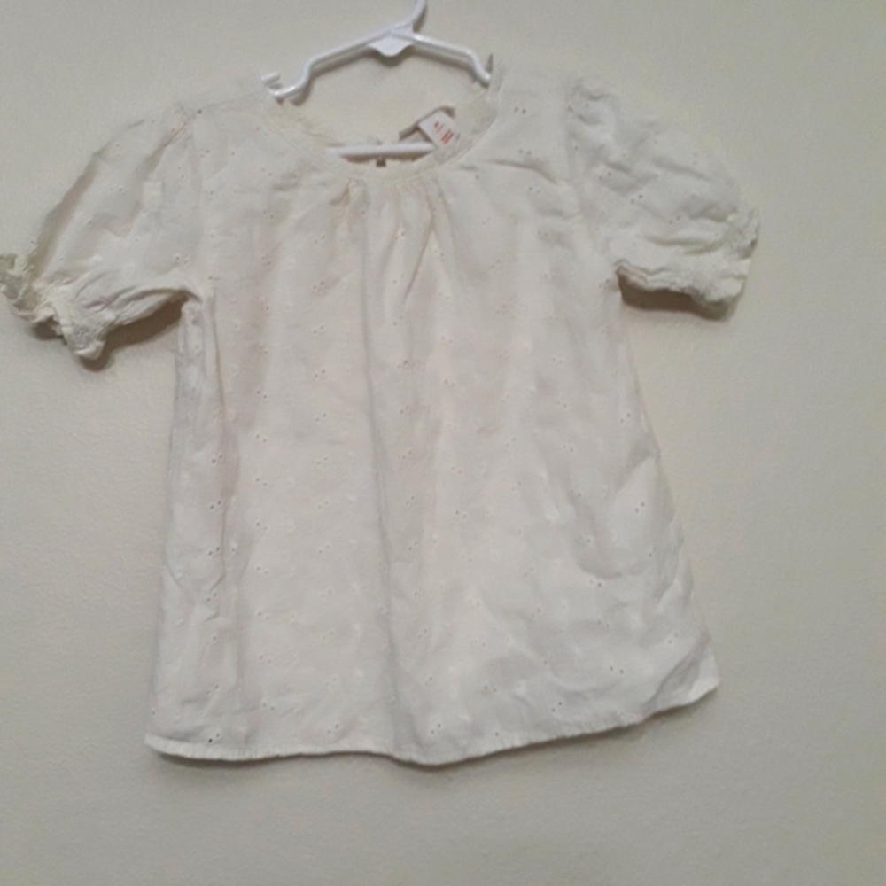 Cat & Jack Size 5t white top